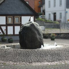Brunnen in Allendorf und Schutzhütte (Standesamt - Trauraum)